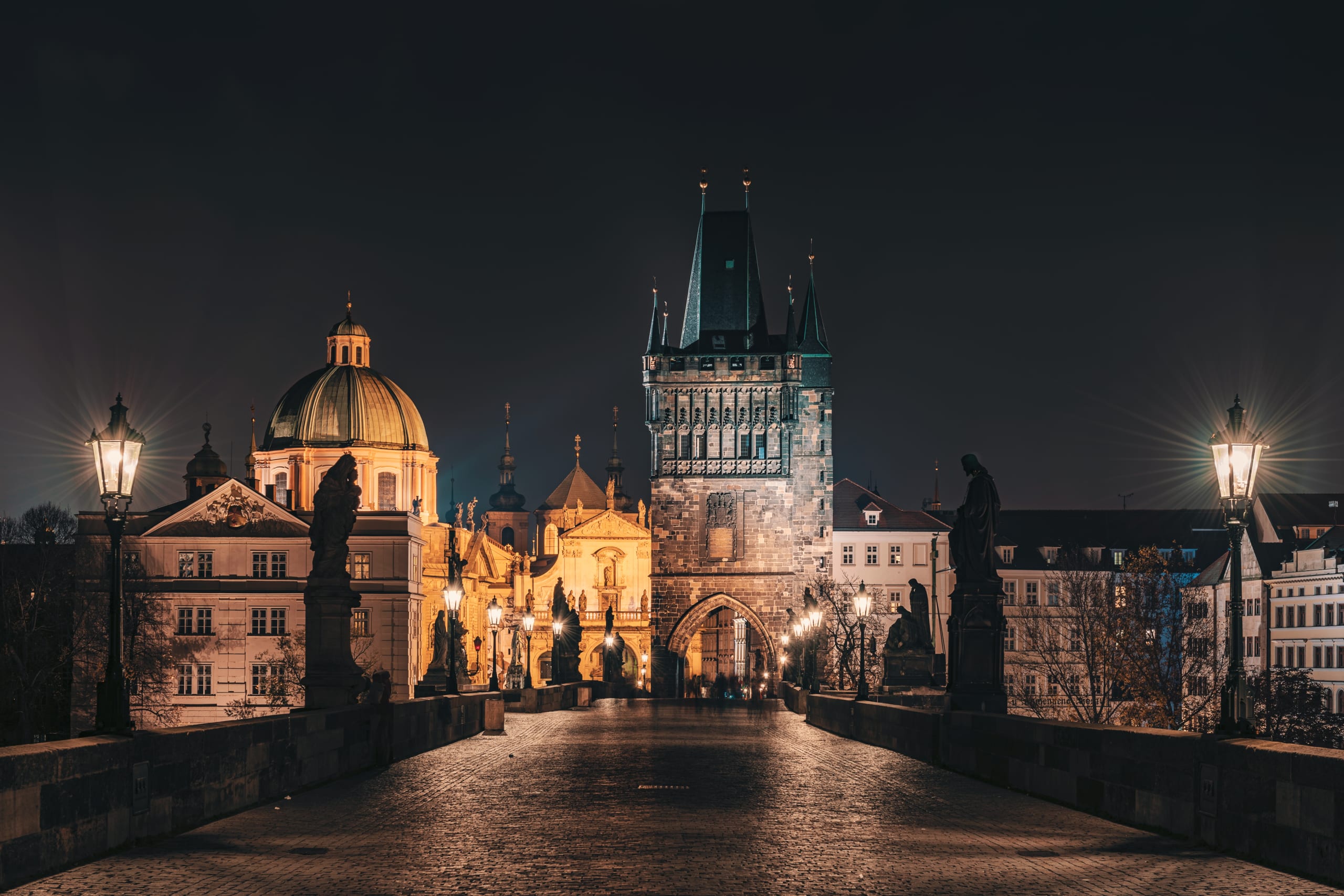 Praga by night